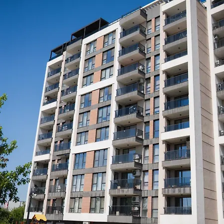 двустаен в панорама парк Apartment *